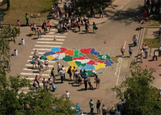 Students of Kharkiv Polytechnic Institute created a map of Ukraine of 60 000 plastic bottle caps