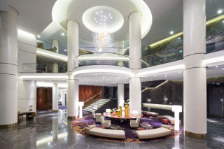 Hotel Hilton Kyiv Lobby
