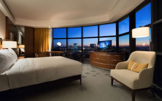 Hotel Hilton Kyiv Guest Room
