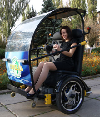 Electric Vehicle Bumblebee Roadster presented in Kryvyi Rih