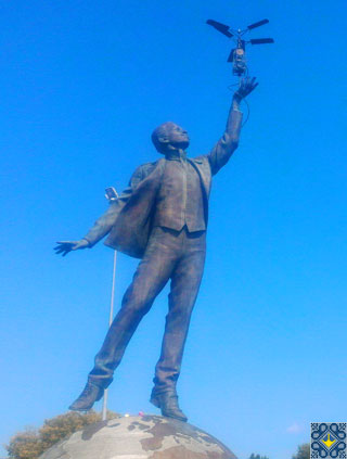 Igor Sikorsky Monument opened in Igor Sikorsky Kyiv International Airport