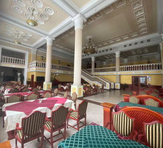 Lviv Railway Station Restaurant will become a Food Court by 1708 LCC