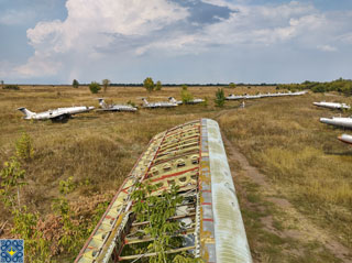 Vovchansk Airfield | L-29 Delfin, An-2 | Former Soviet Flight School