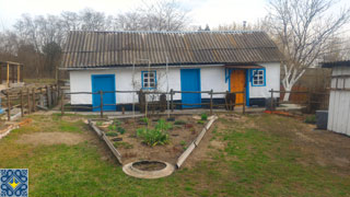 Soshnikiv Mazanka Eco Campsite | Camping for Motorhome or Caravan near Boryspil | Eco Hostel